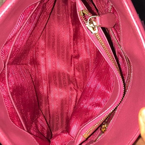 **AUTHENTIC** Prada Saffiano Lux Large Tote Bag - Picture 3 of 8